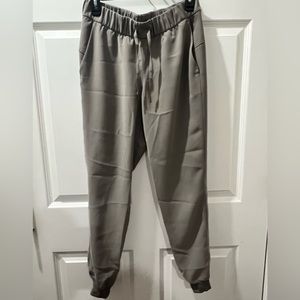 Like new Lululemon Joggers